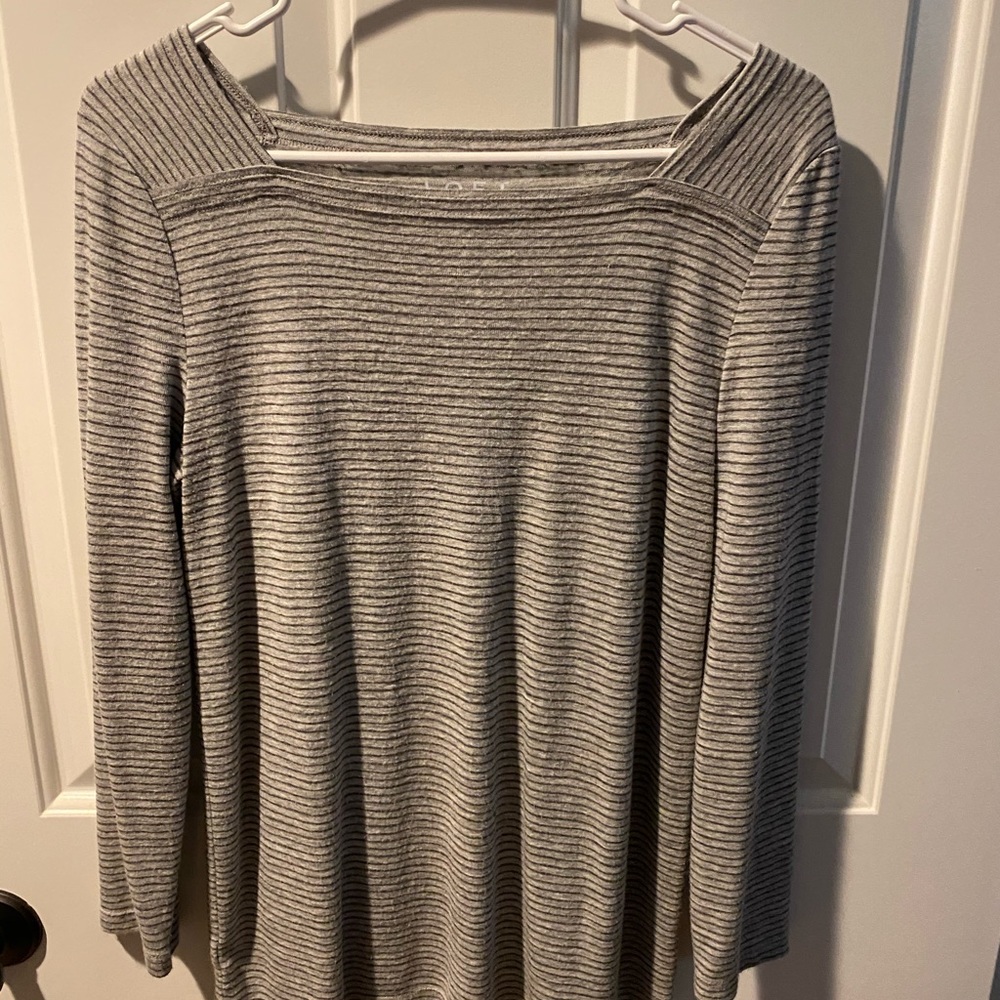 Gray stripe LOFT long sleeve t-shirt - XS